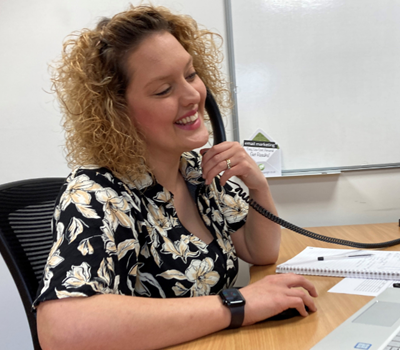 Compared with Mailchimp, Smart Messenger offers unlimited phone support to all subscription tiers.